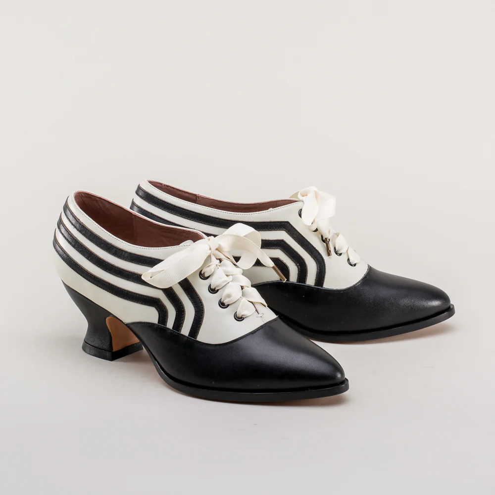 Bernadette Edwardian Oxfords (Ivory/Black) - Image 4