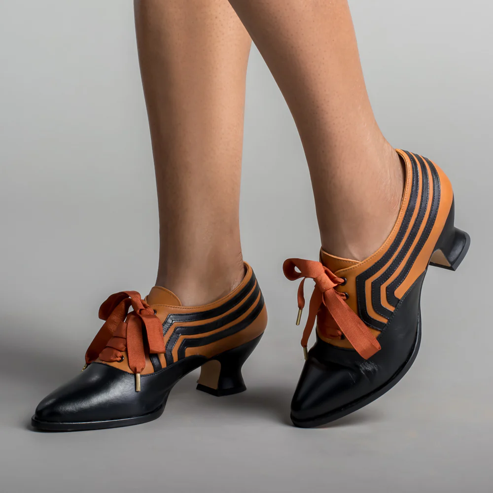 Bernadette Edwardian Oxfords Wide (Cognac/Black) - Image 2