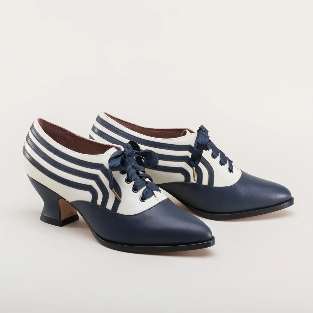 Bernadette Edwardian Oxfords Wide (Navy/Ivory) - Image 3