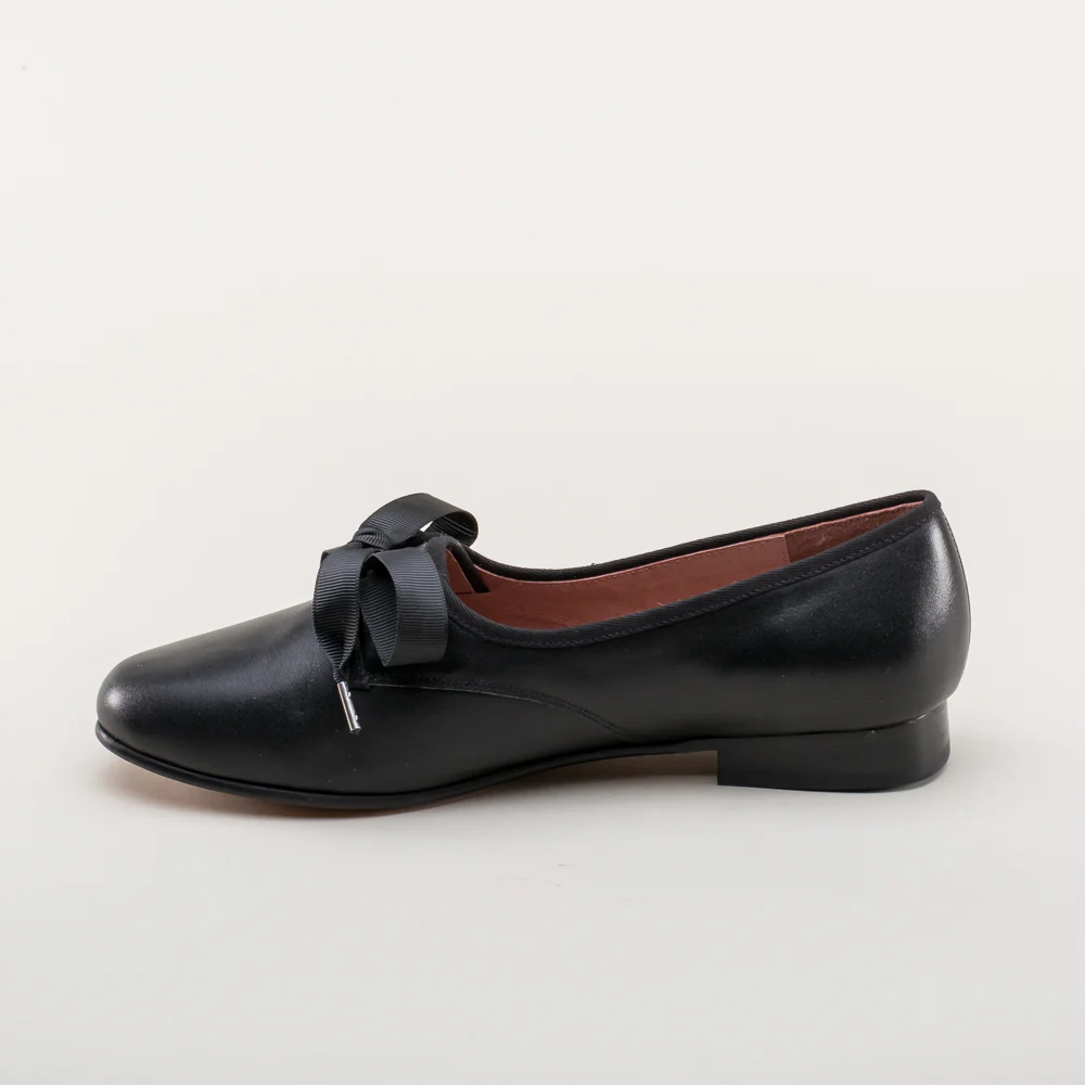 Bertie Regency Pumps (Black) - Image 10