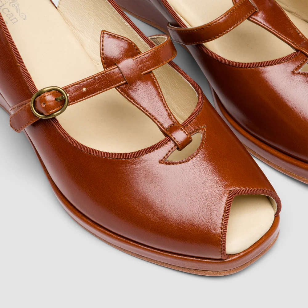 Betty Vintage Sandals (Walnut) - Image 5