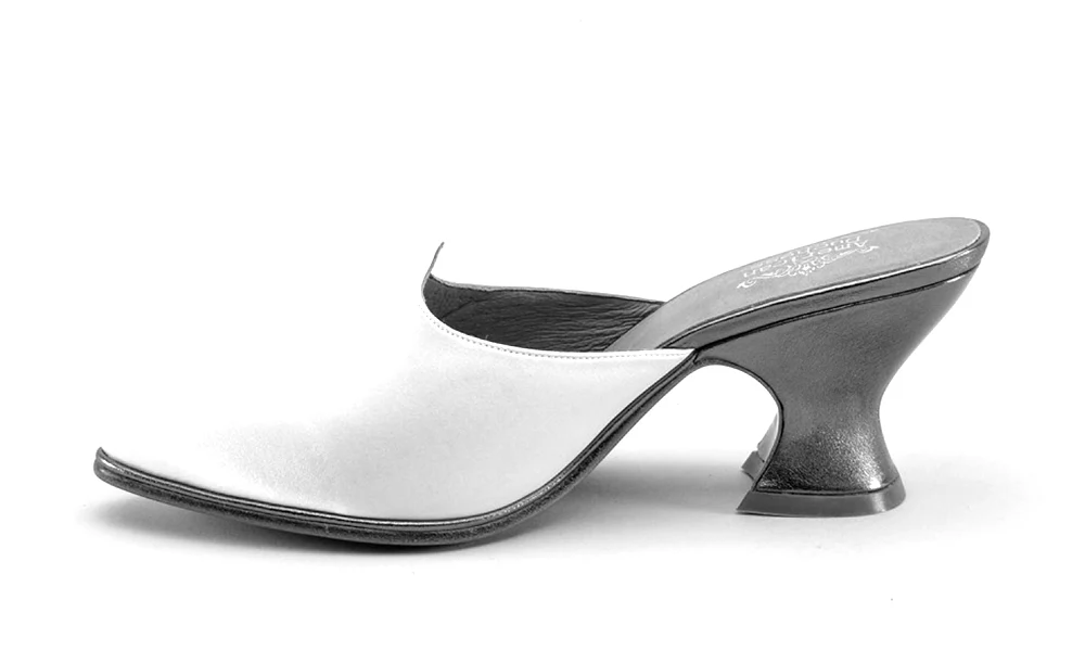 Charlotte 18th Century Mules (Ivory) - Image 13