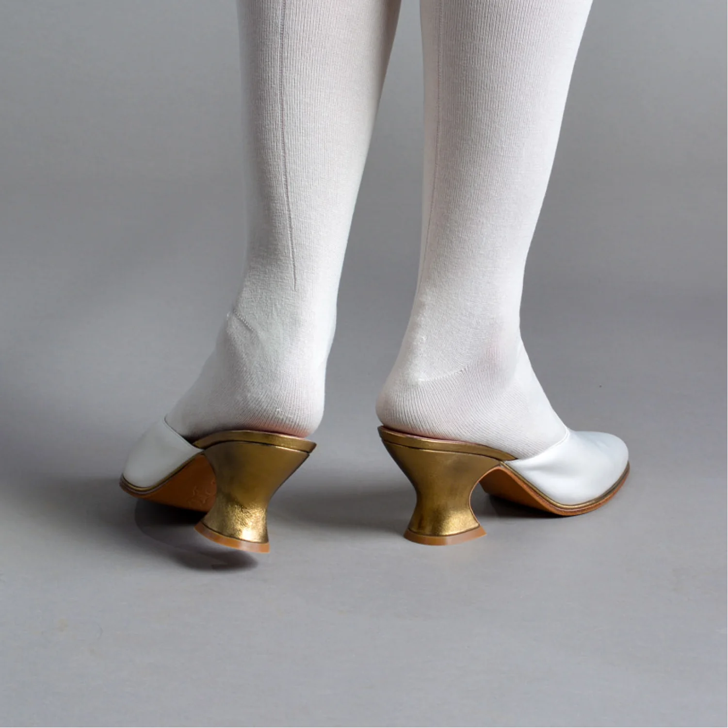 Charlotte 18th Century Mules (Ivory) - Image 3