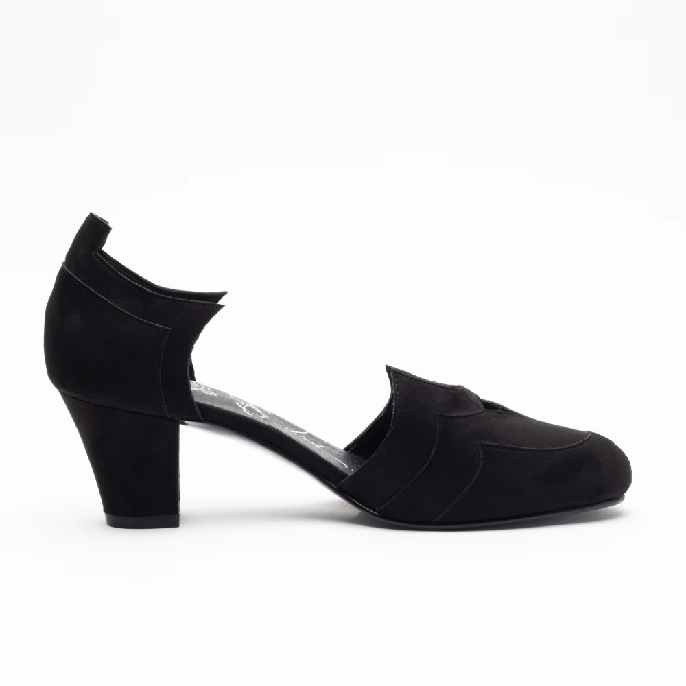 Christine Vintage Pumps (Widow Black) - Image 4