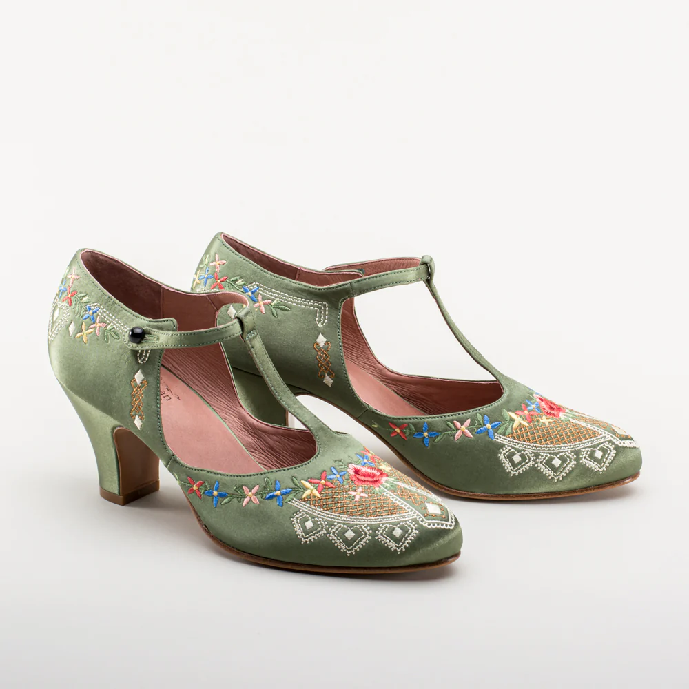 Daisy Embroidered T-Straps (Green) - Image 4