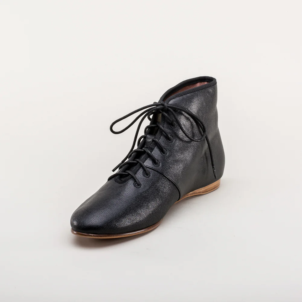Emma Regency Leather Boots (Black) - Image 11