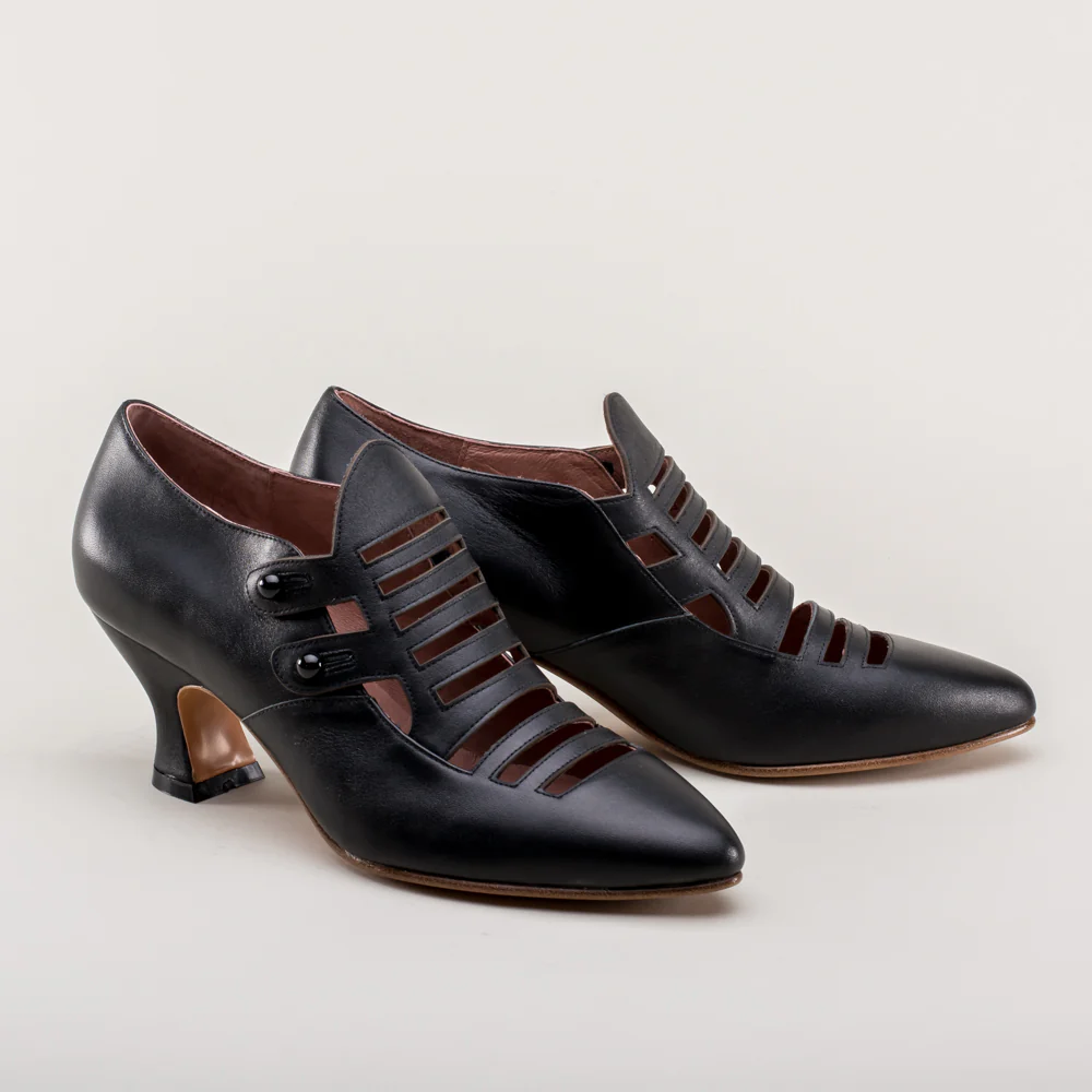 Endora Victorian Witch Shoes (Bewitching Black) - Image 4