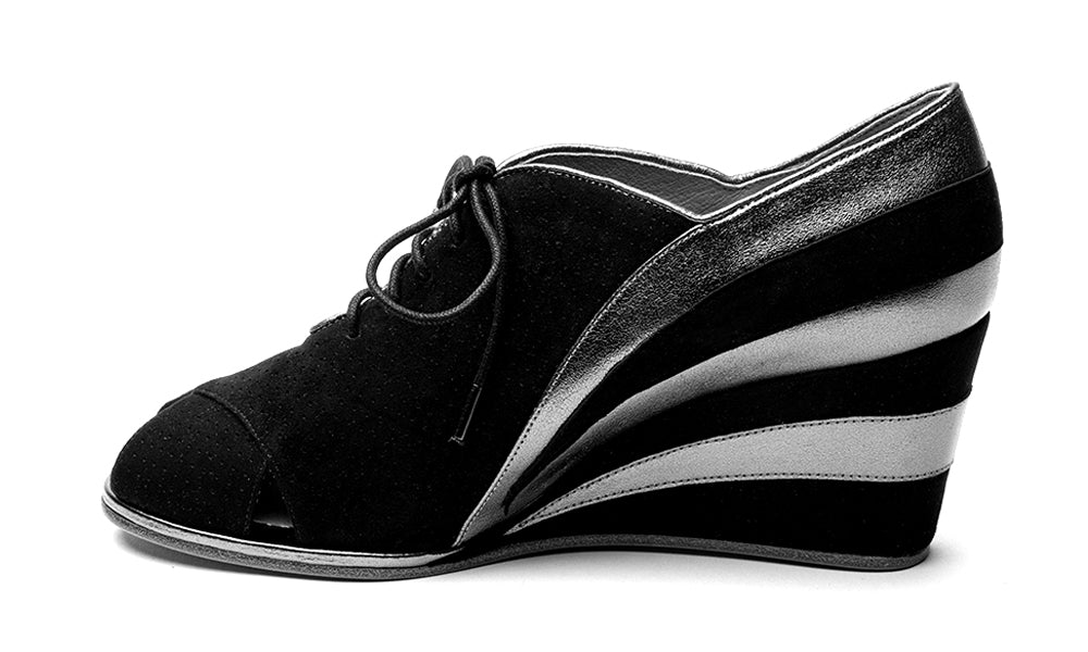 Esme 1930s Wedges (Gold/Black) - Image 5