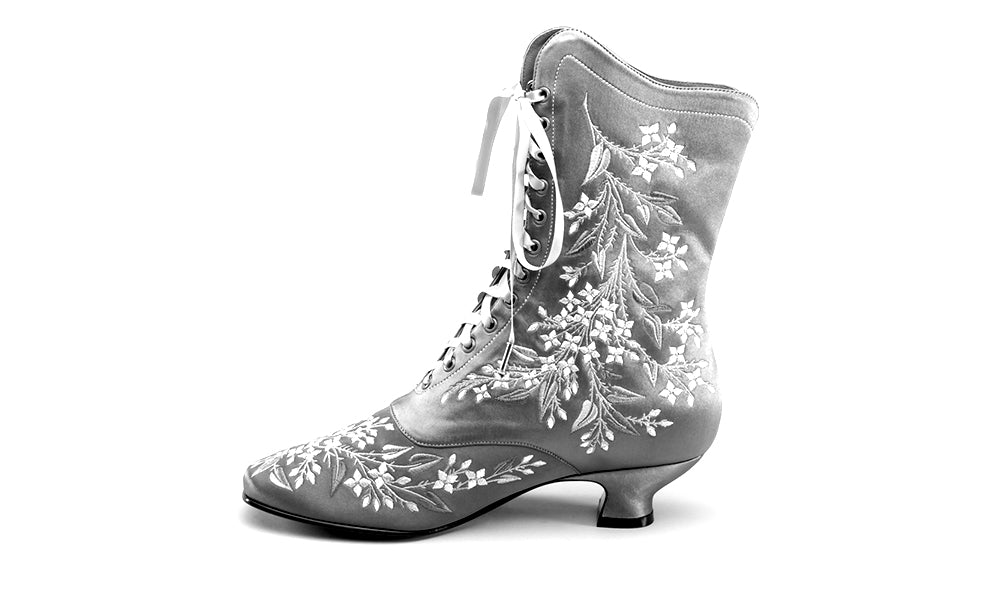Flora Women's Embroidered Boots (Lavender) - Image 15