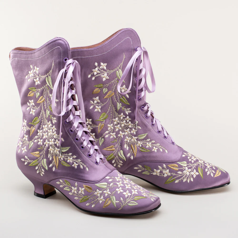 Flora Women's Embroidered Boots (Lavender) - Image 4
