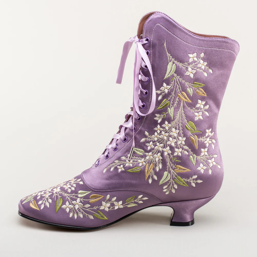 Flora Women's Embroidered Boots (Lavender) - Image 10