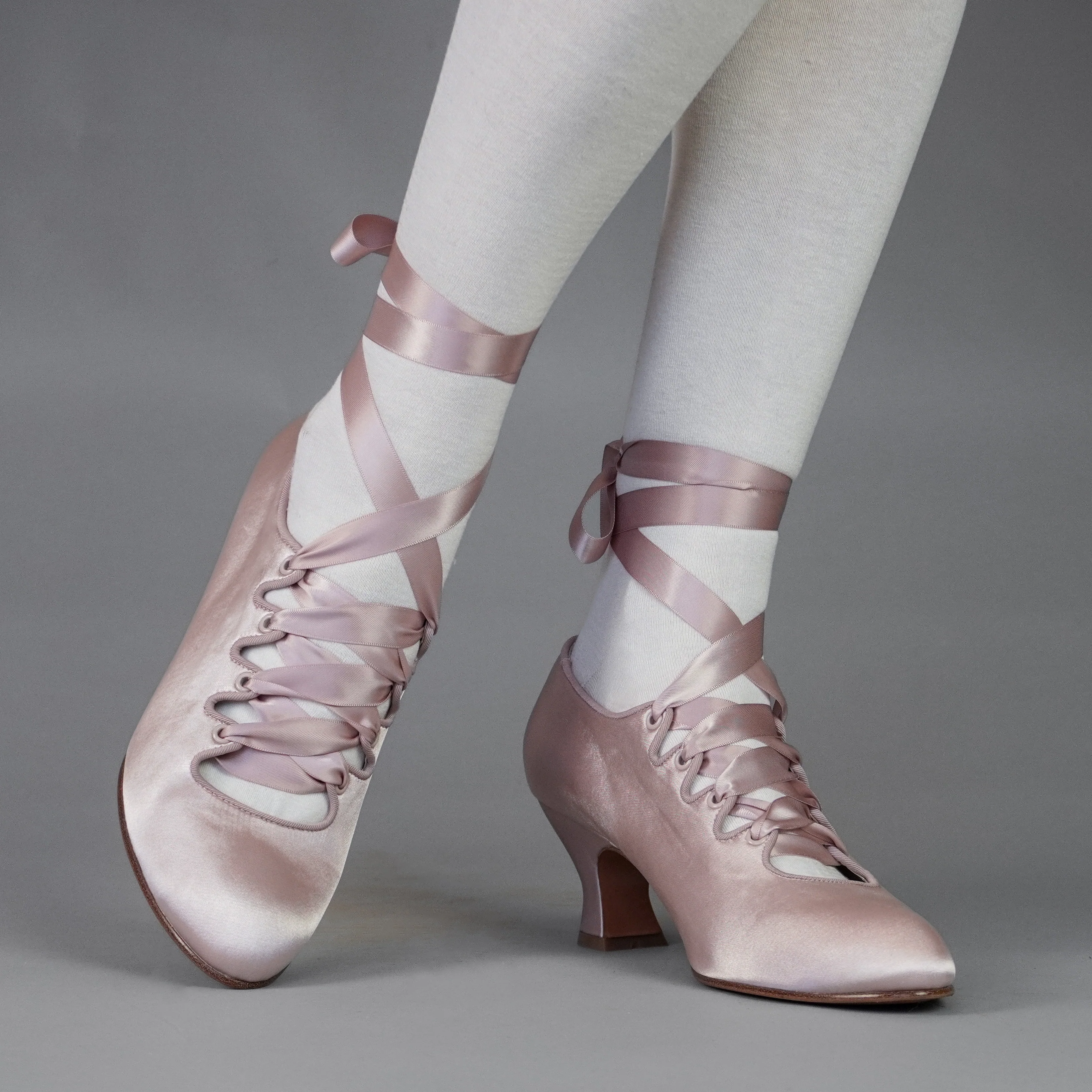 Foxtrot Edwardian Pump (Champagne) - Image 2