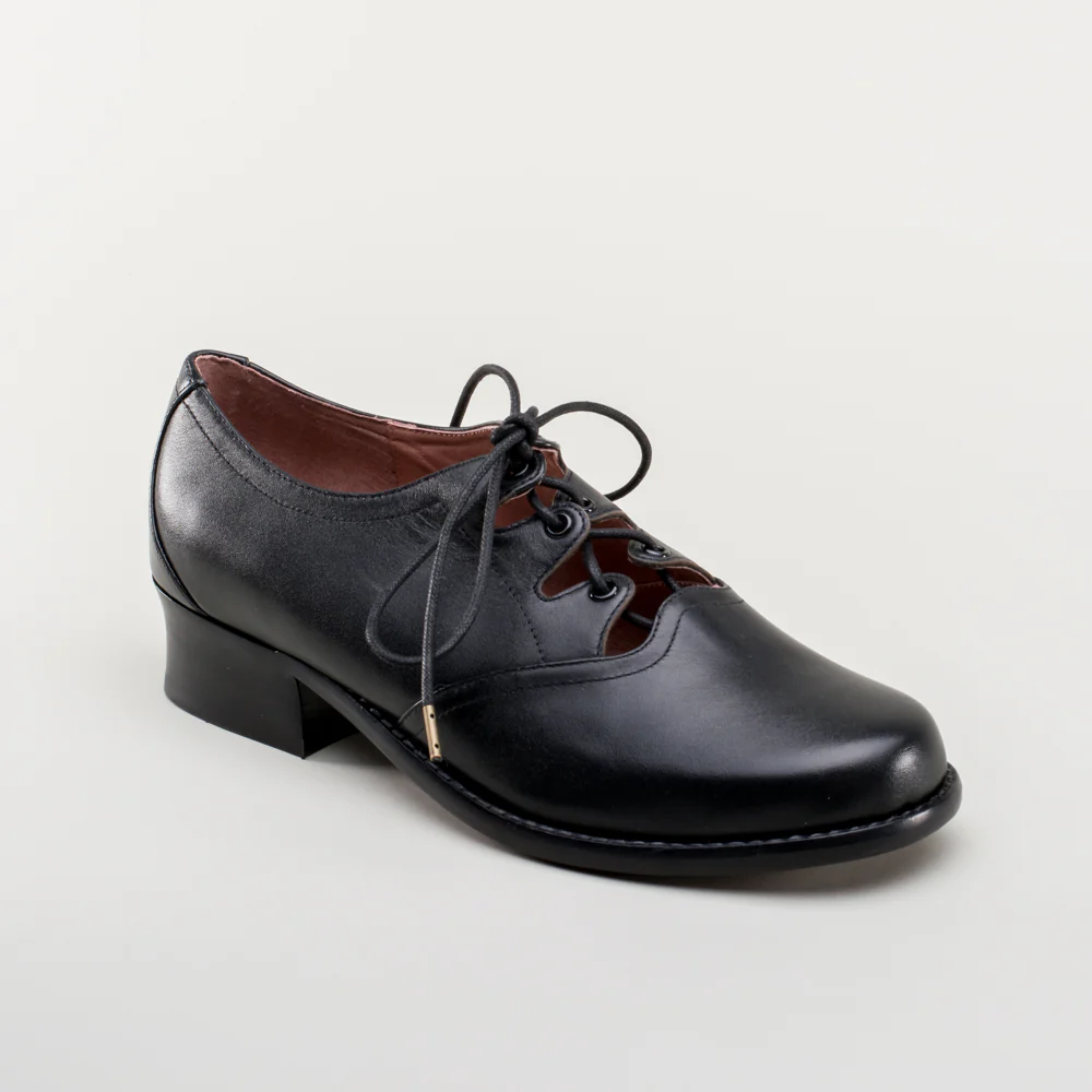 Ghillie Vintage Lace-Up Shoes (Black) - Image 7
