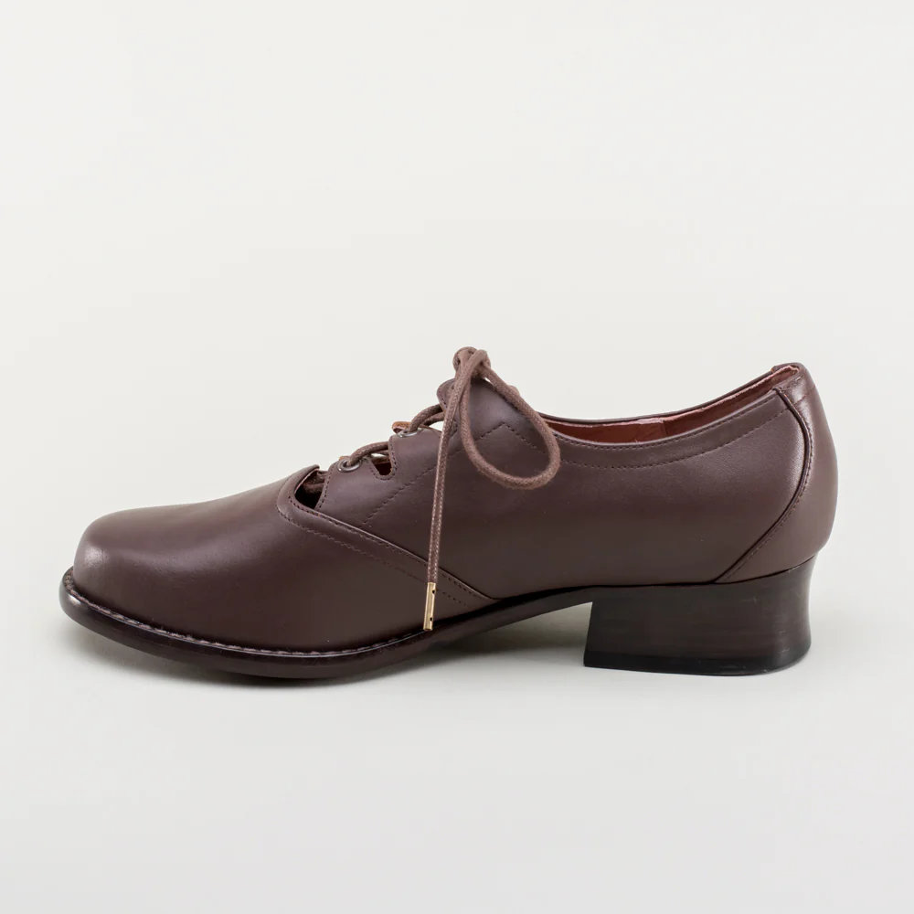 Ghillie Vintage Lace-Up Shoes (Brown) - Image 12