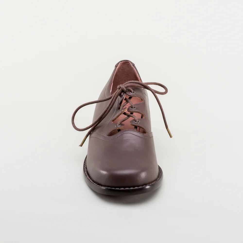 Ghillie Vintage Lace-Up Shoes (Brown) - Image 14