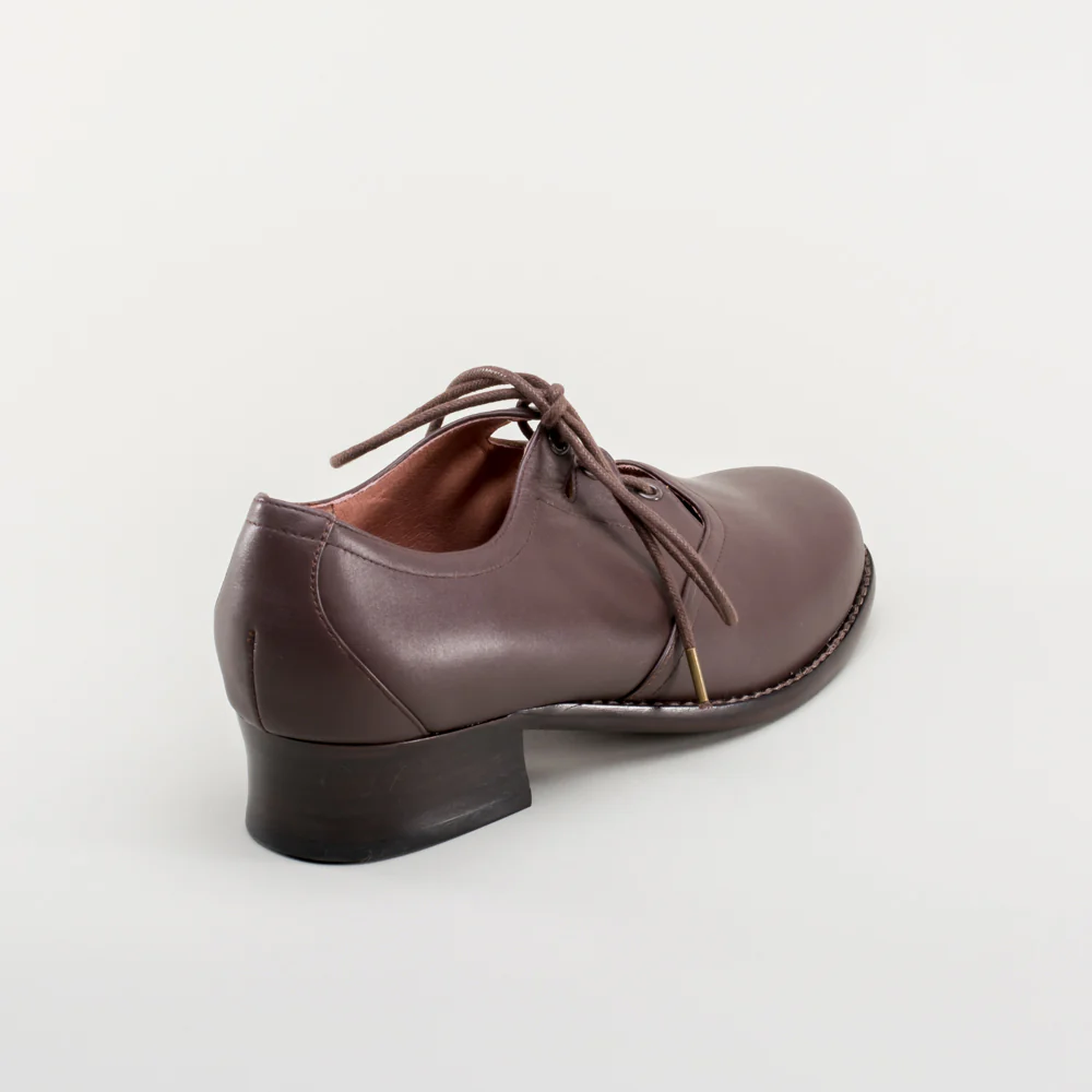 Ghillie Vintage Lace-Up Shoes (Brown) - Image 9