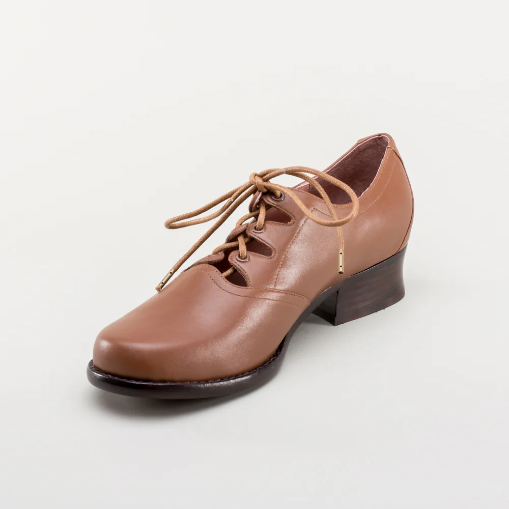Ghillie Vintage Lace-Up Shoes (Tan) - Image 13