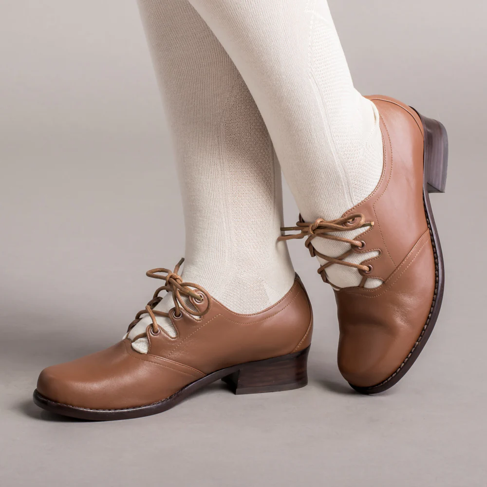 Ghillie Vintage Lace-Up Shoes (Tan) - Image 4