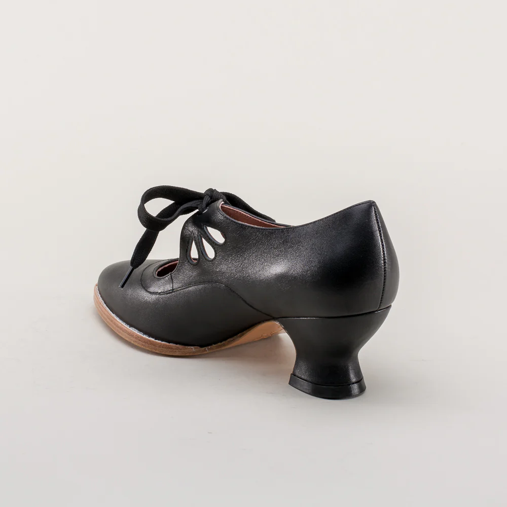 Gibson Edwardian Leather Shoes (Black) - Image 9