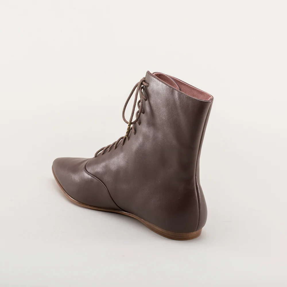 Hartfield Regency Leather Boots (Brown) - Image 9