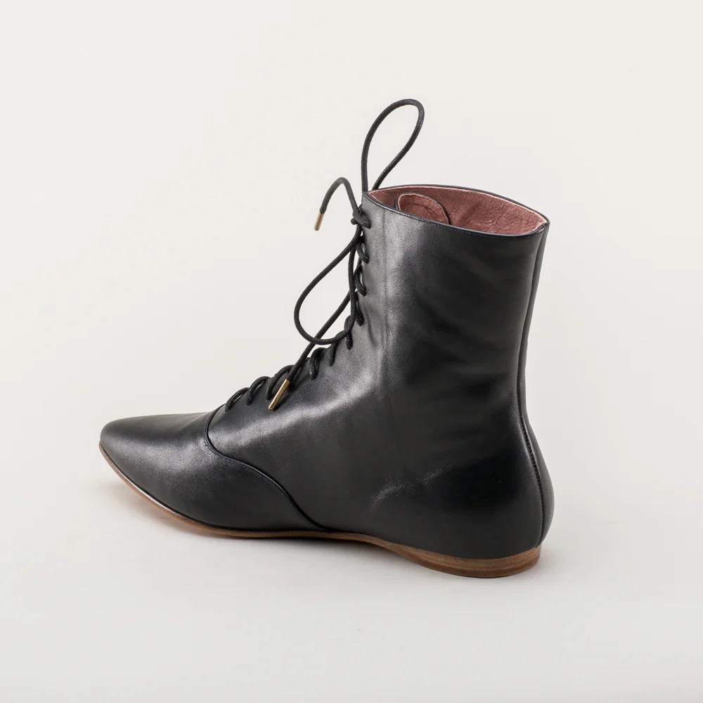 Hartfield Regency Leather Boots (Black) - Image 9