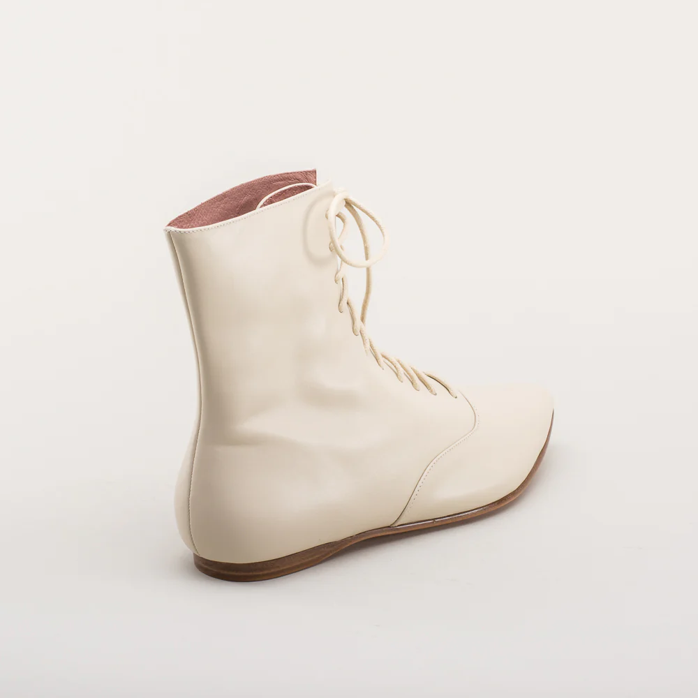 Hartfield Regency Leather Boots (Ivory) - Image 7