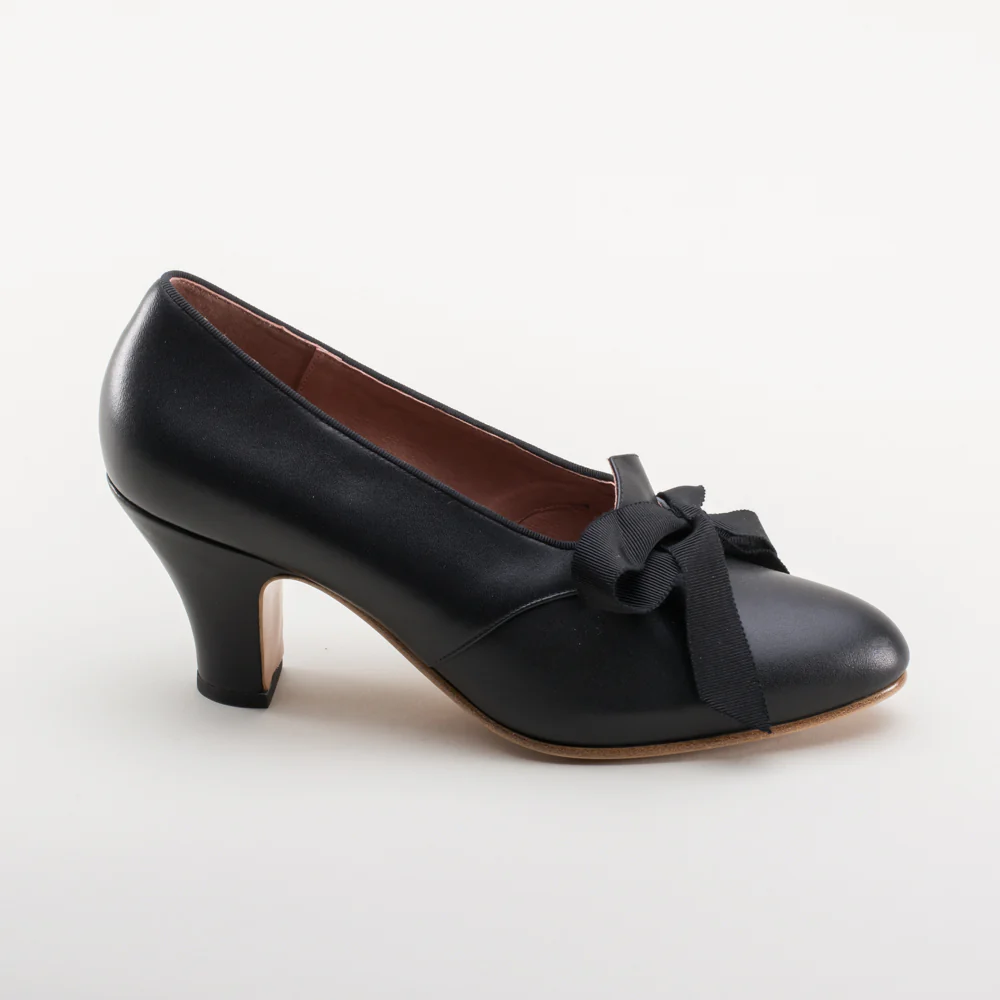 Hazel Women's Vintage Pumps (Black) - Image 6