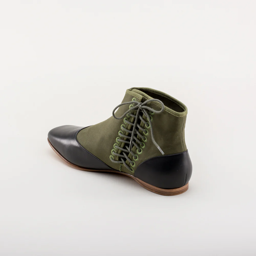 Keckley Victorian Side-Lace Boots (Green/Black) - Image 10