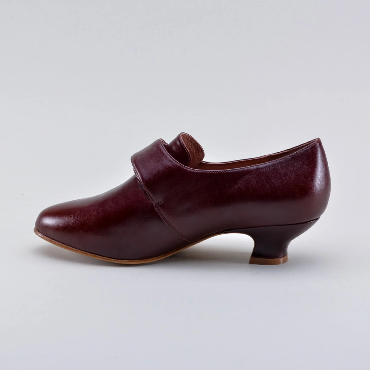 Kensington 18th Century Leather Shoes Wide (Bordeaux) - Image 14
