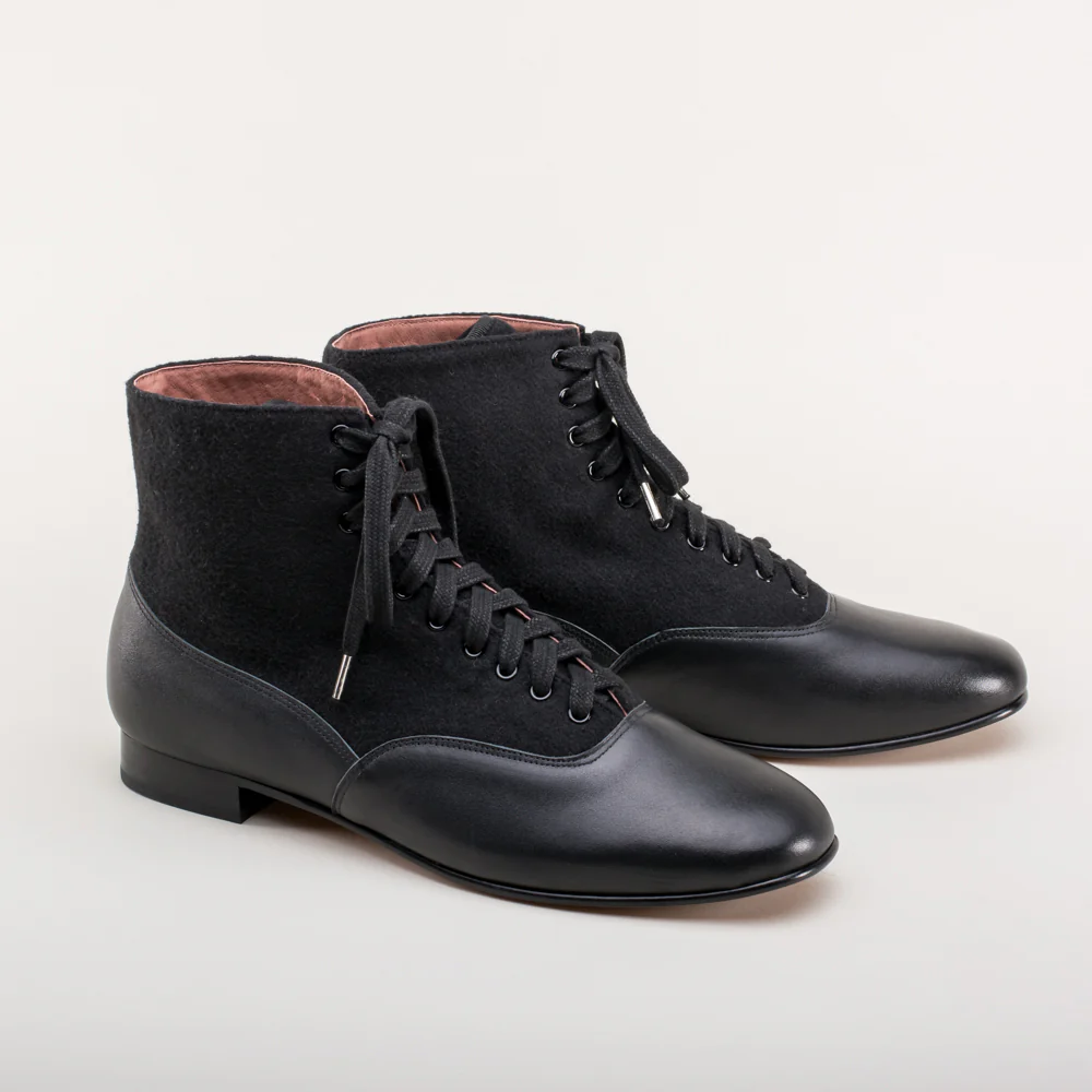 Larkspur Wool/Leather Lace-Up Boots (Black/Black) - Image 4