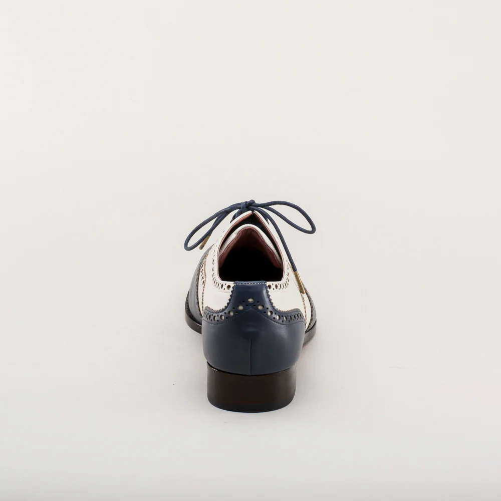 Lawrence Men's Vintage Spectator Shoes (Navy/Ivory) - Image 5