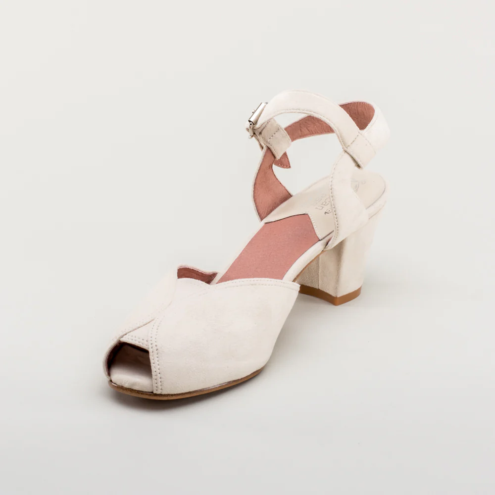 Lido Vintage Sandals (Ivory) - Image 11