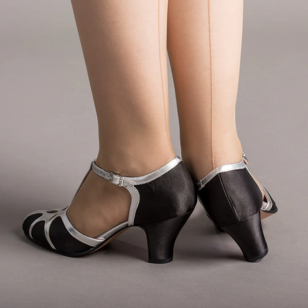 Lilith Vintage Flapper T-Straps Wide (Black/Silver) - Image 3