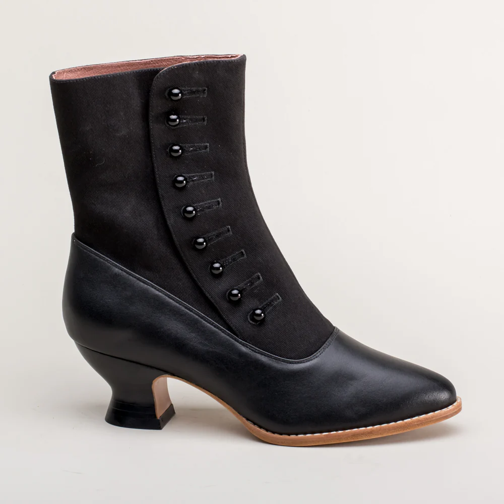 Manhattan Victorian Cloth-Top Button Boots (Black) - Image 6