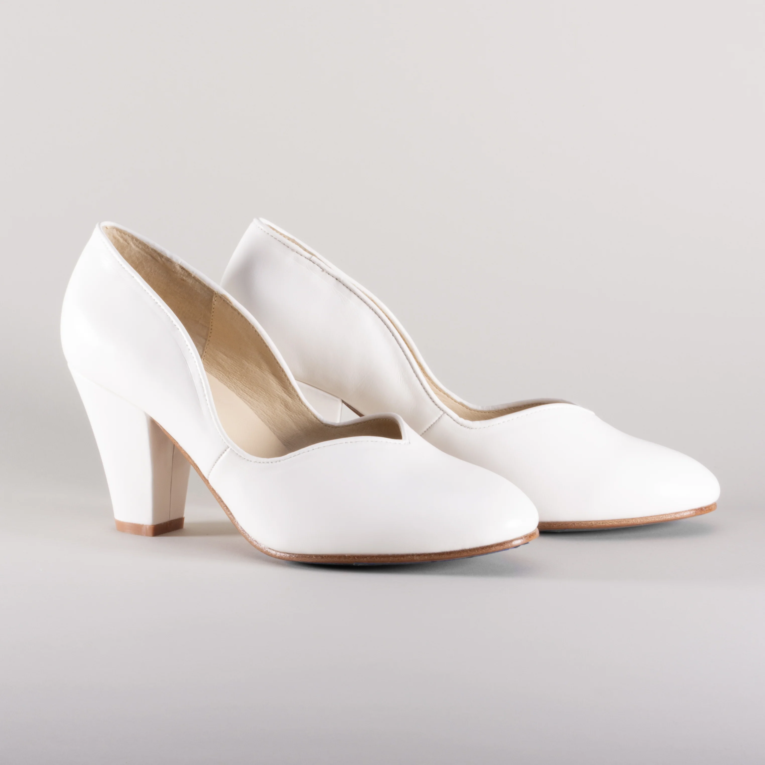 Marilyn Vintage Pumps (Soft Ivory) - Image 6