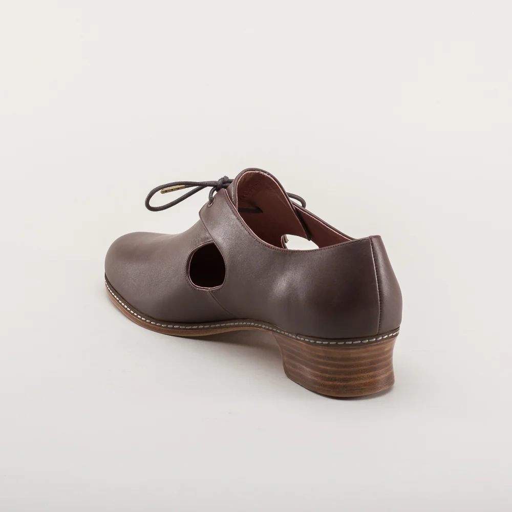 Marlowe Men's Renaissance Shoes (Brown) - Image 6