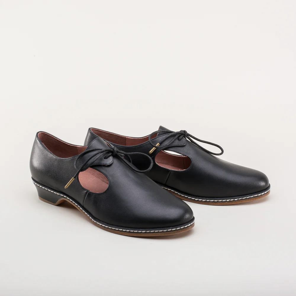Mary Renaissance Shoes (Black) - Image 4