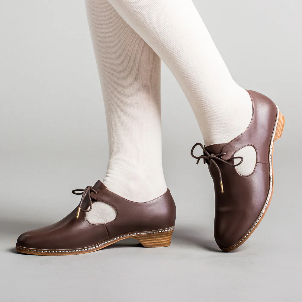 Mary Renaissance Shoes (Brown) - Image 2