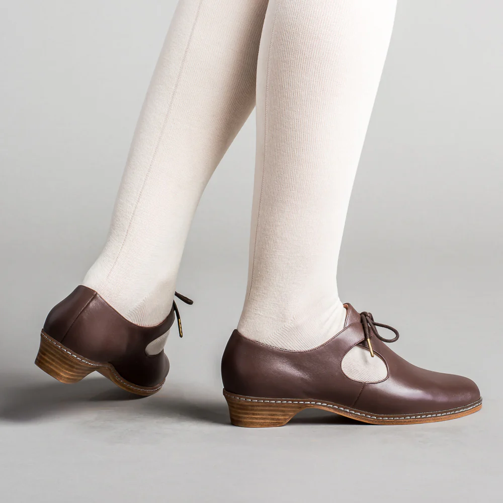 Mary Renaissance Shoes (Brown) - Image 3