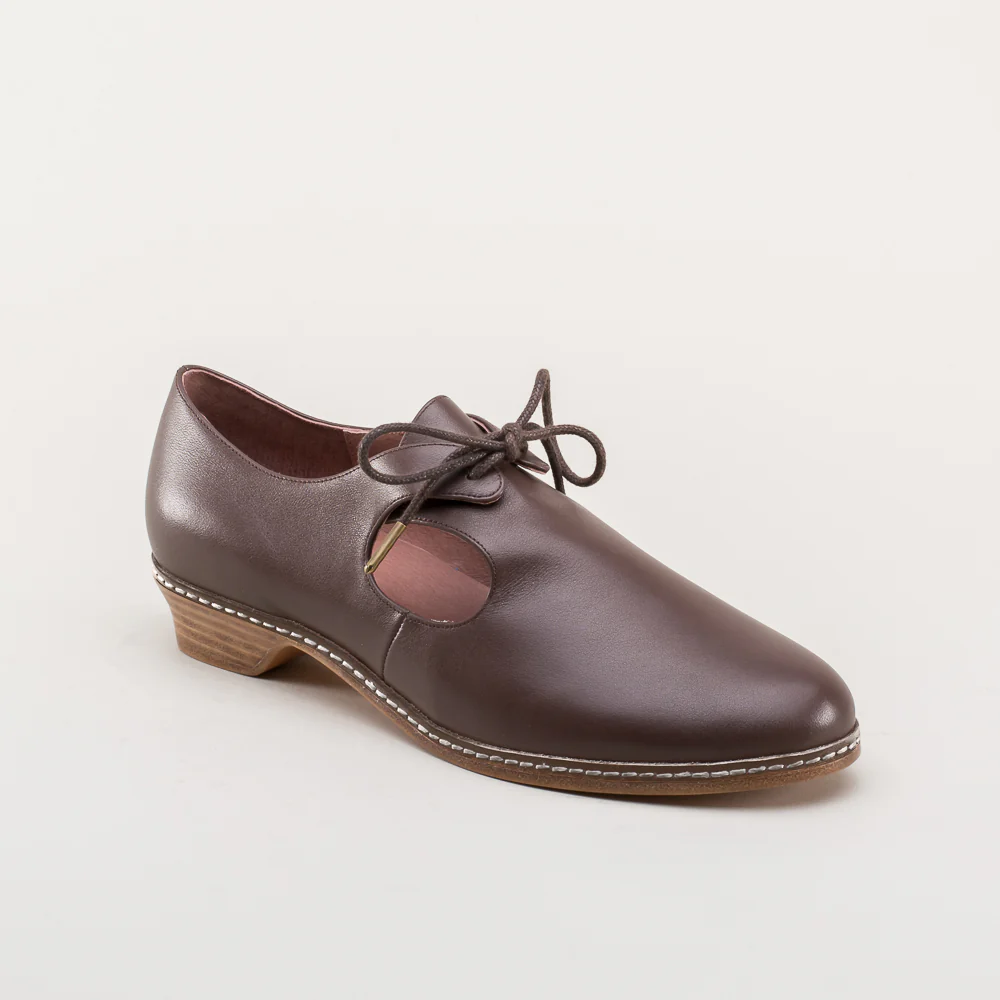 Mary Renaissance Shoes (Brown) - Image 5