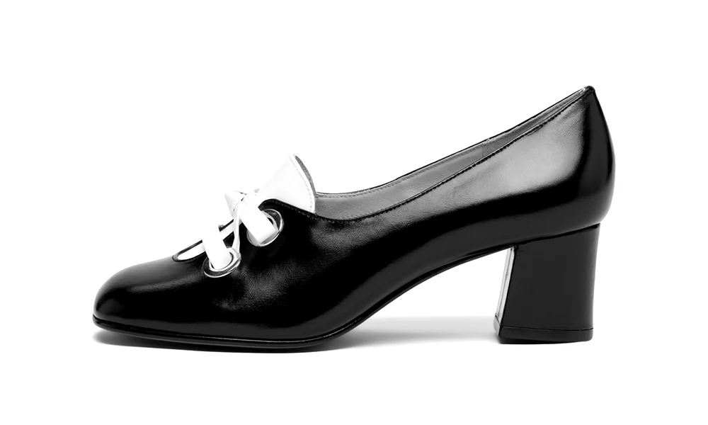 Pattie 1960s Shoes (Black/White) - Image 5