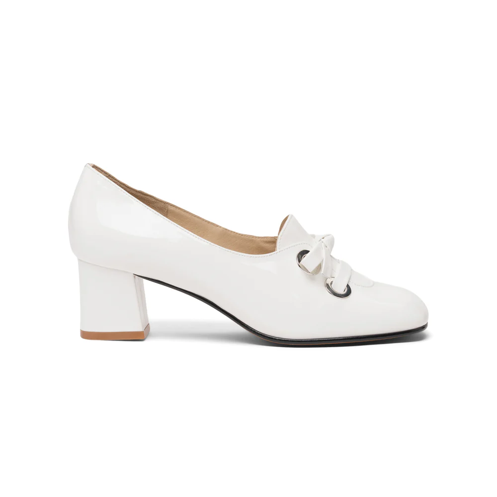 Pattie 1960s Shoes (White) - Image 3