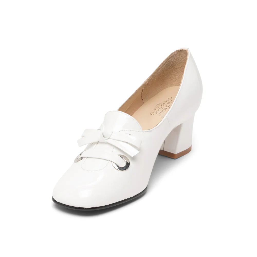 Pattie 1960s Shoes (White) - Image 4