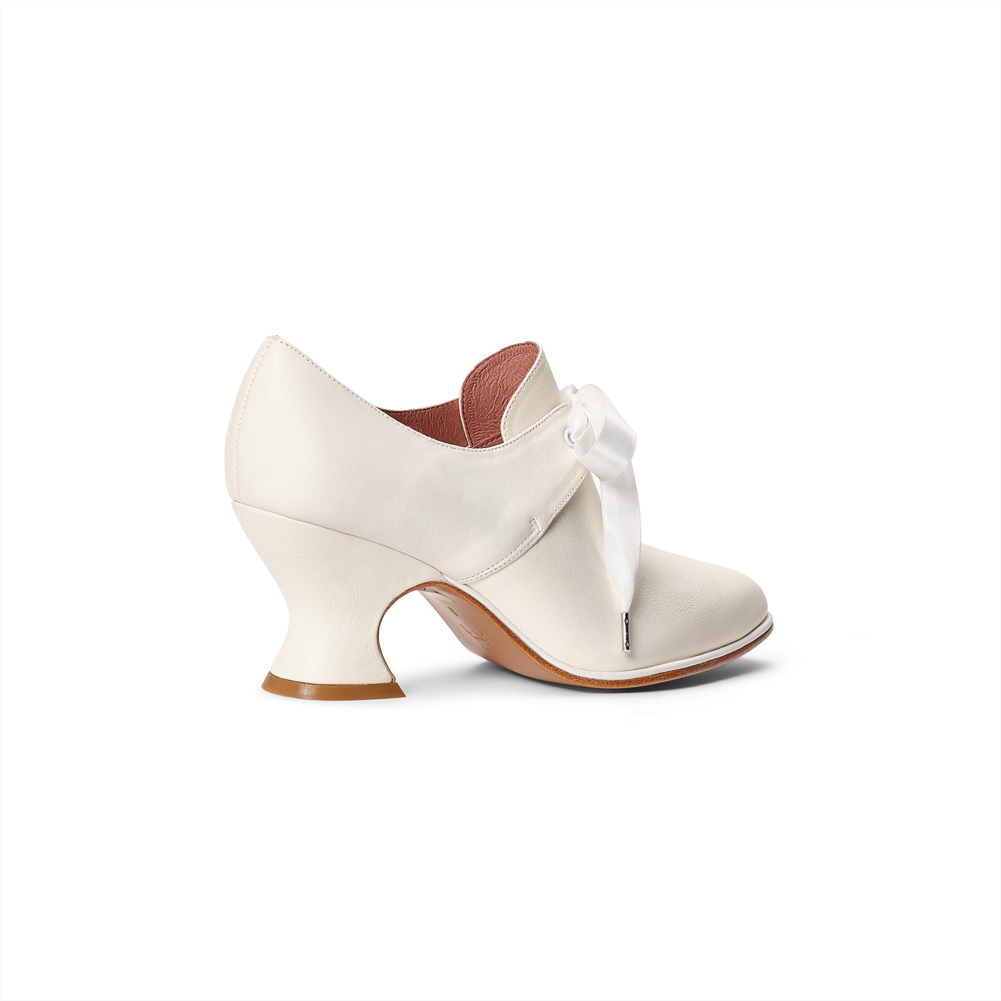 Pompadour 18th Century Leather Shoes (Ivory) - Image 4