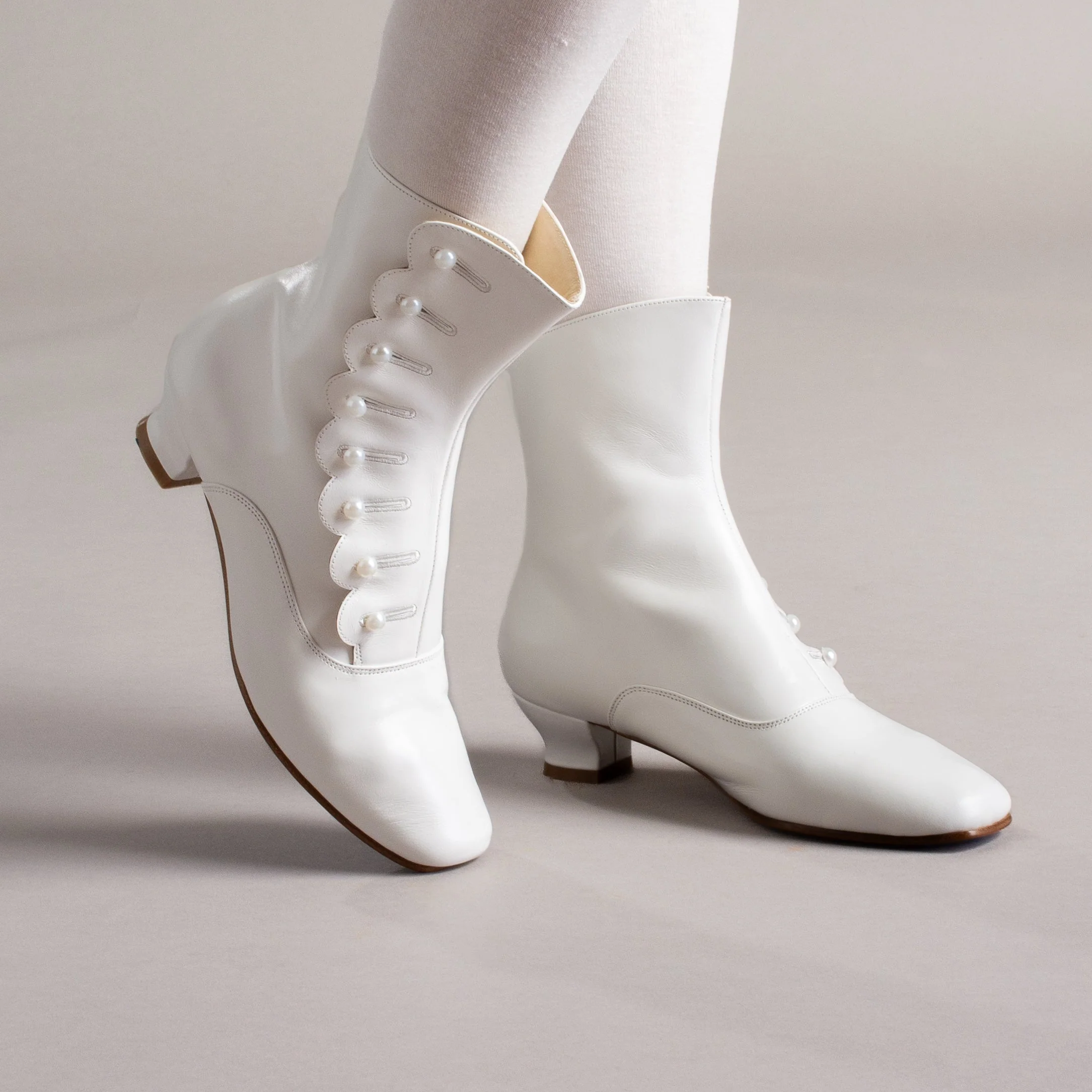 Renoir Victorian Button Boots (Soft Ivory)