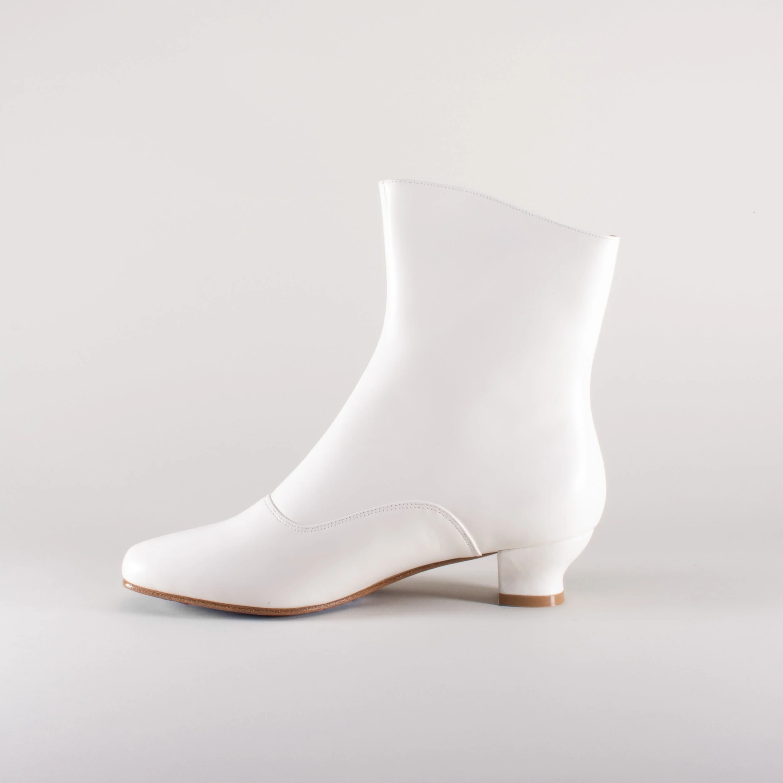 Renoir Victorian Button Boots (Soft Ivory) - Image 4