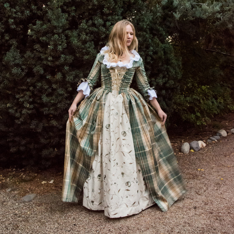Simplicity 8161 18th Century Costume Pattern - Image 5