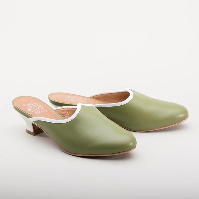 Sophie 18th Century Leather Mules (Green) - Image 4