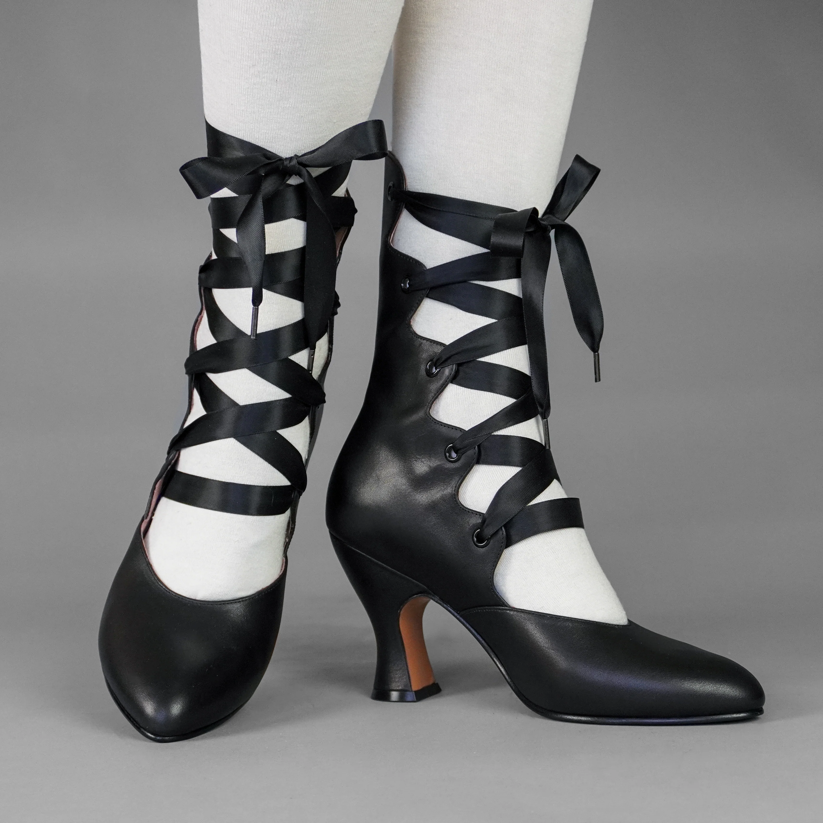 Tango Edwardian Boot (Black)