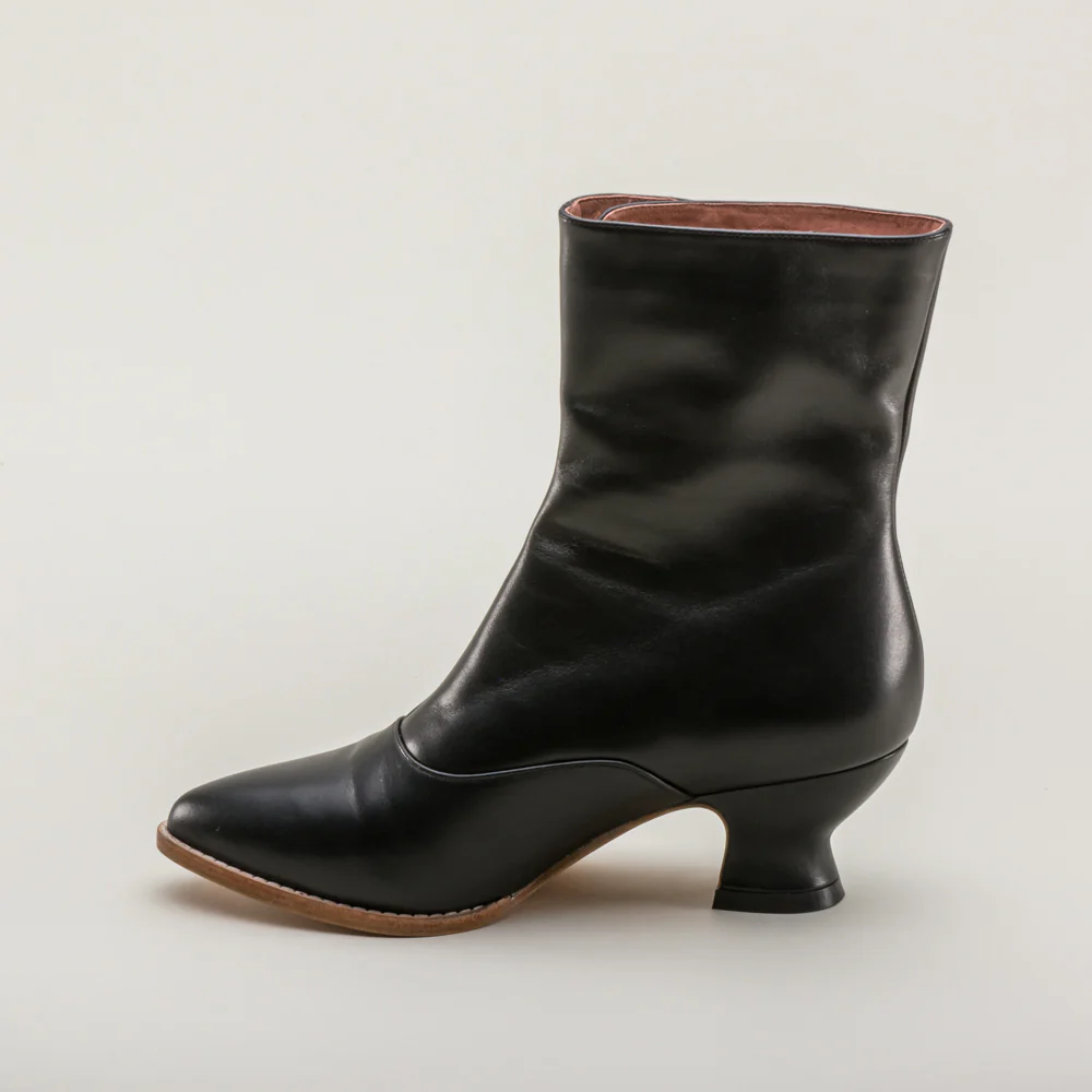 Tavistock Victorian Button Boots (Black) - Image 10